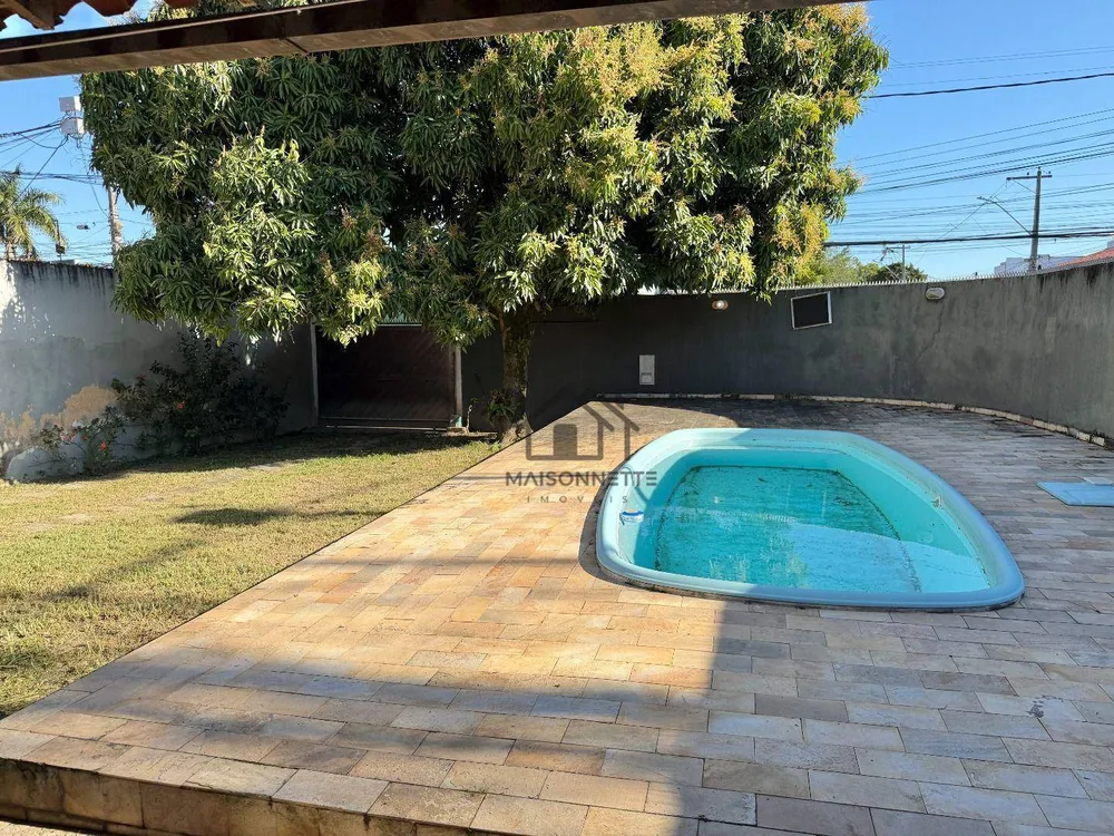 Casa, 3 quartos, 200 m² - Foto 13