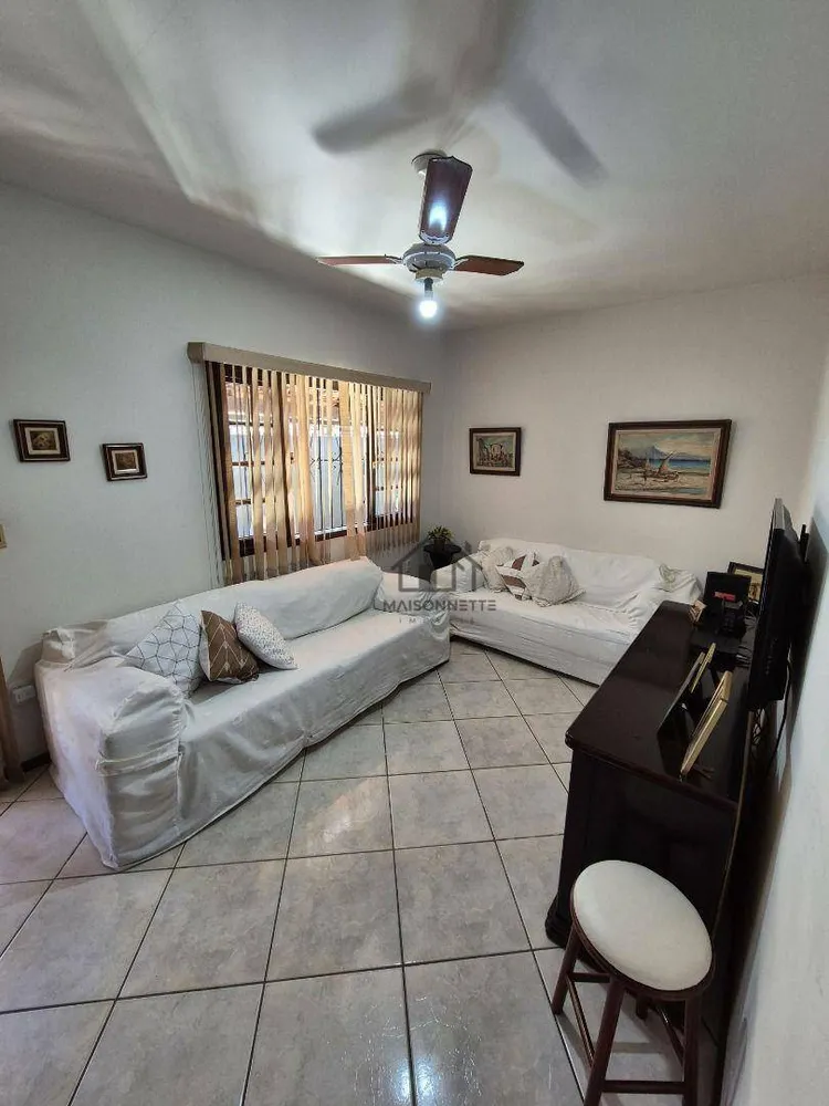Casa, 3 quartos, 200 m² - Foto 16
