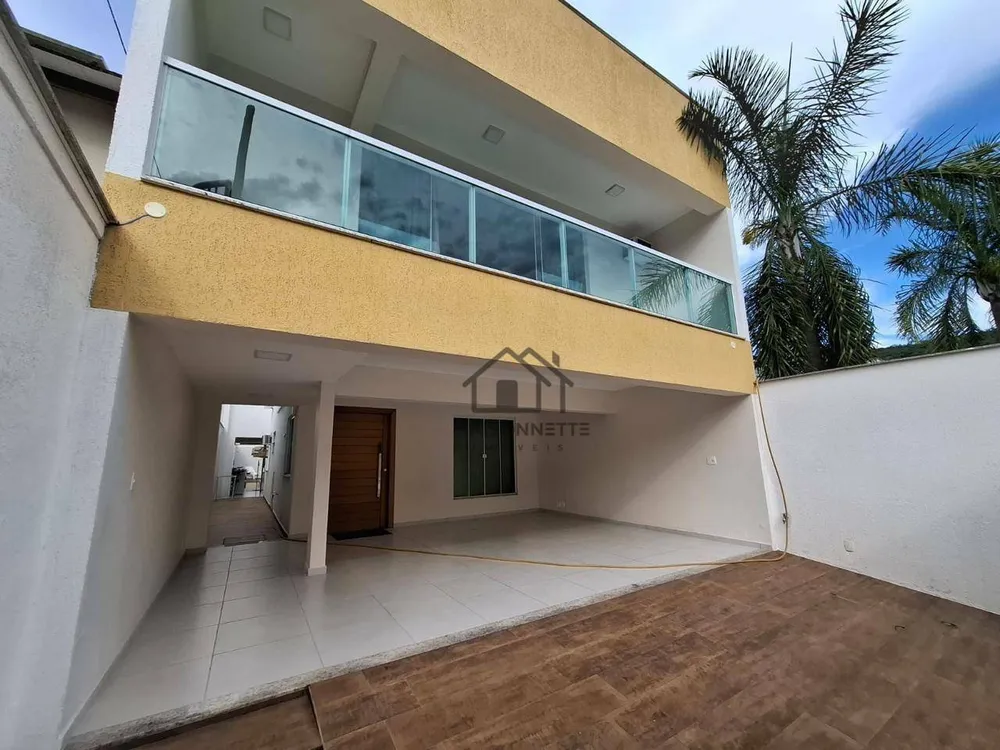 Casa, 6 quartos, 295 m² - Foto 1