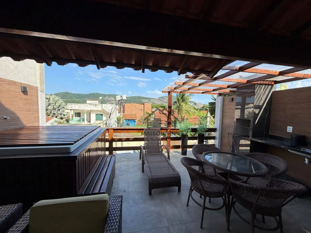 Casa, 3 quartos, 169 m² - Foto 1