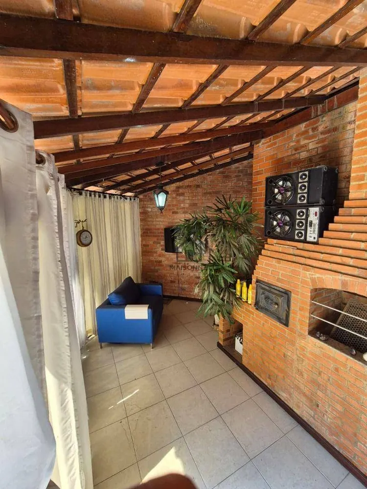 Casa, 4 quartos, 220 m² - Foto 11