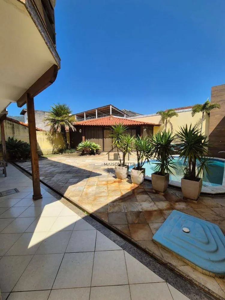 Casa, 4 quartos, 220 m² - Foto 4