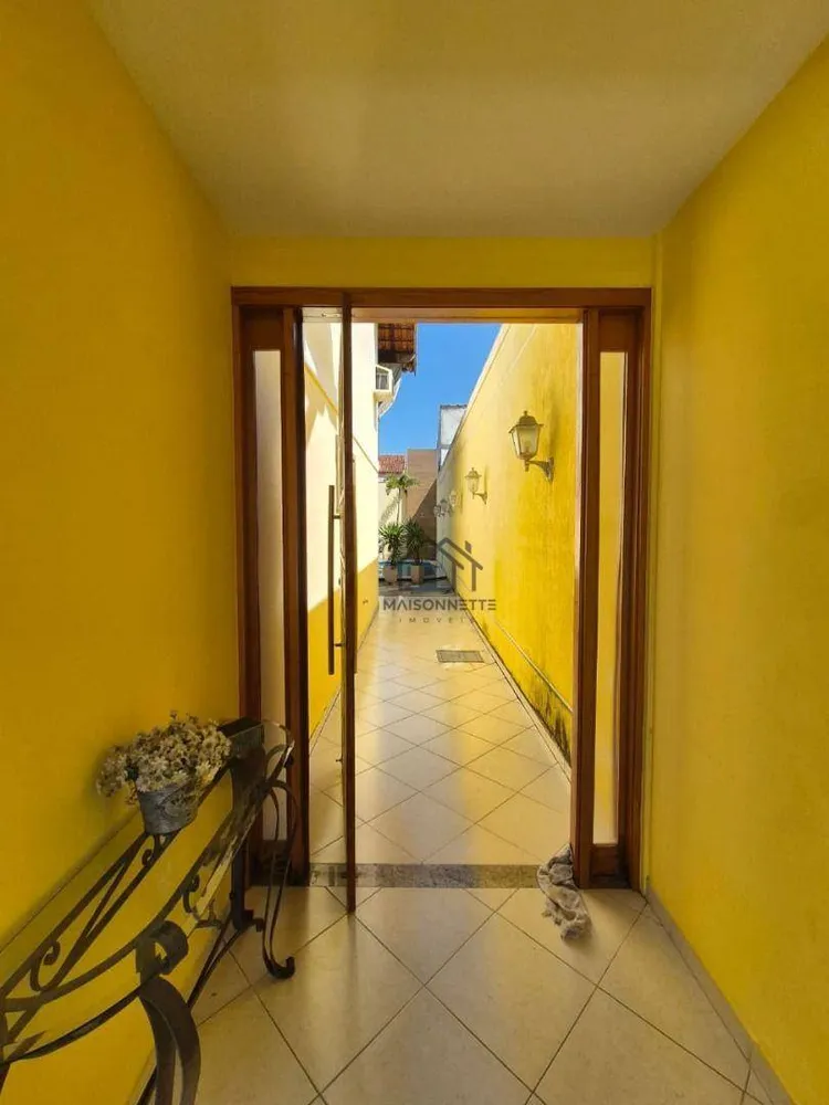 Casa, 4 quartos, 220 m² - Foto 9