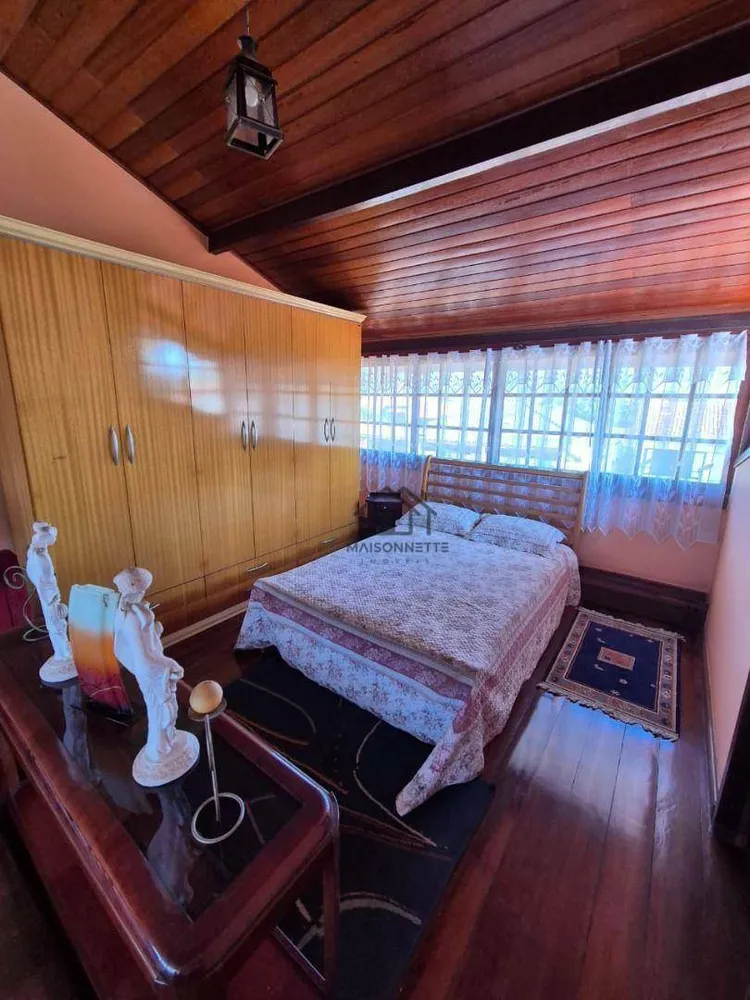 Casa, 4 quartos, 220 m² - Foto 28