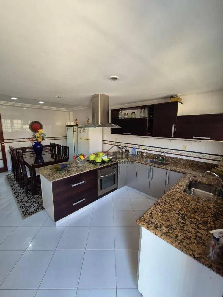 Casa, 4 quartos, 220 m² - Foto 25