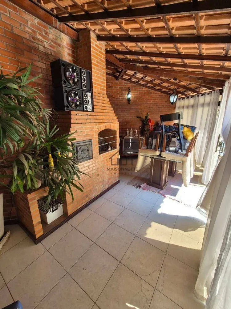 Casa, 4 quartos, 220 m² - Foto 10