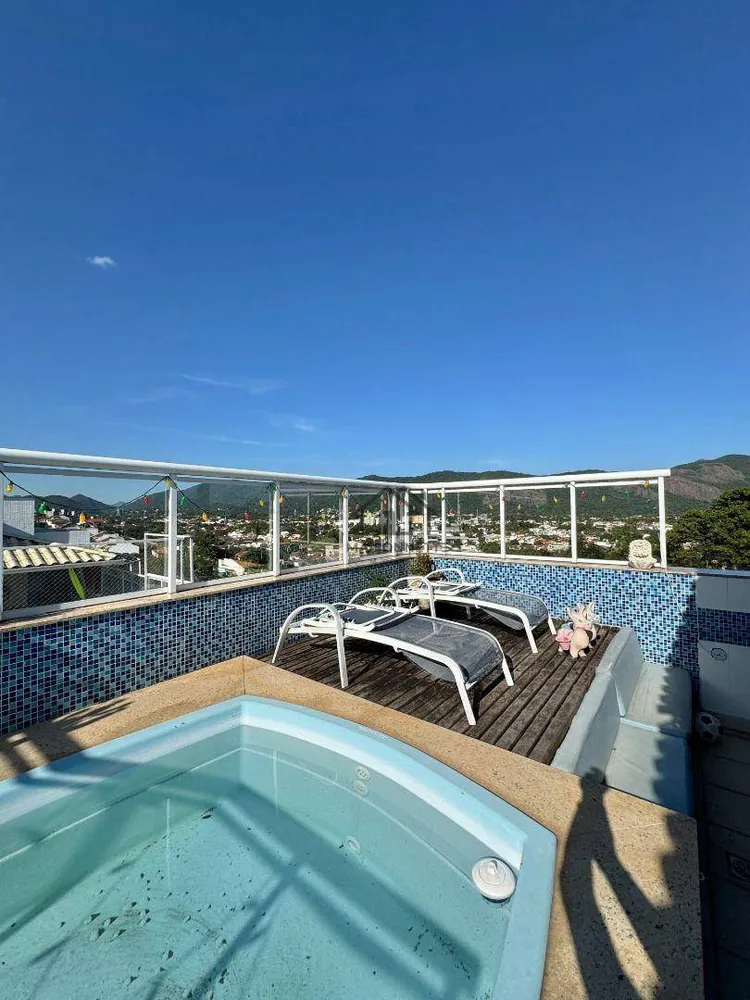 Cobertura, 3 quartos, 180 m² - Foto 4