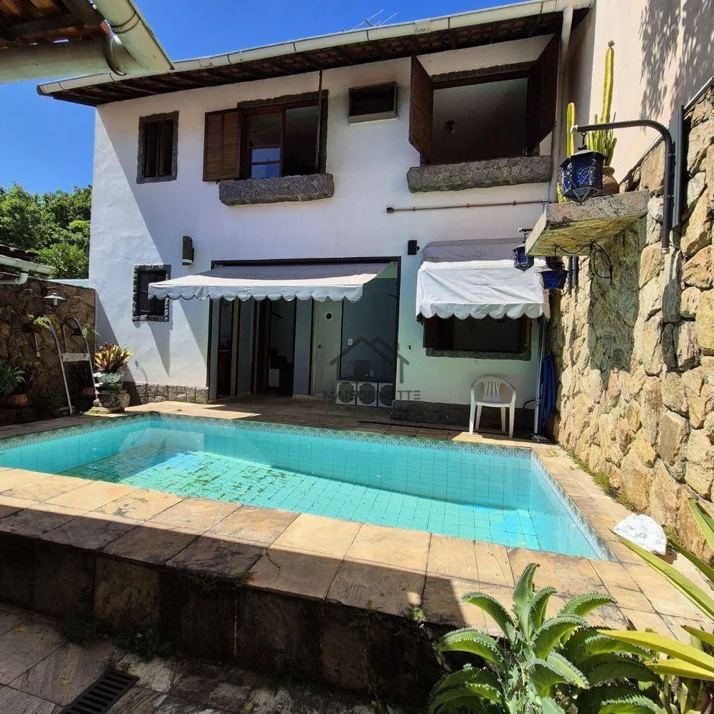 Casa, 4 quartos, 122 m² - Foto 2