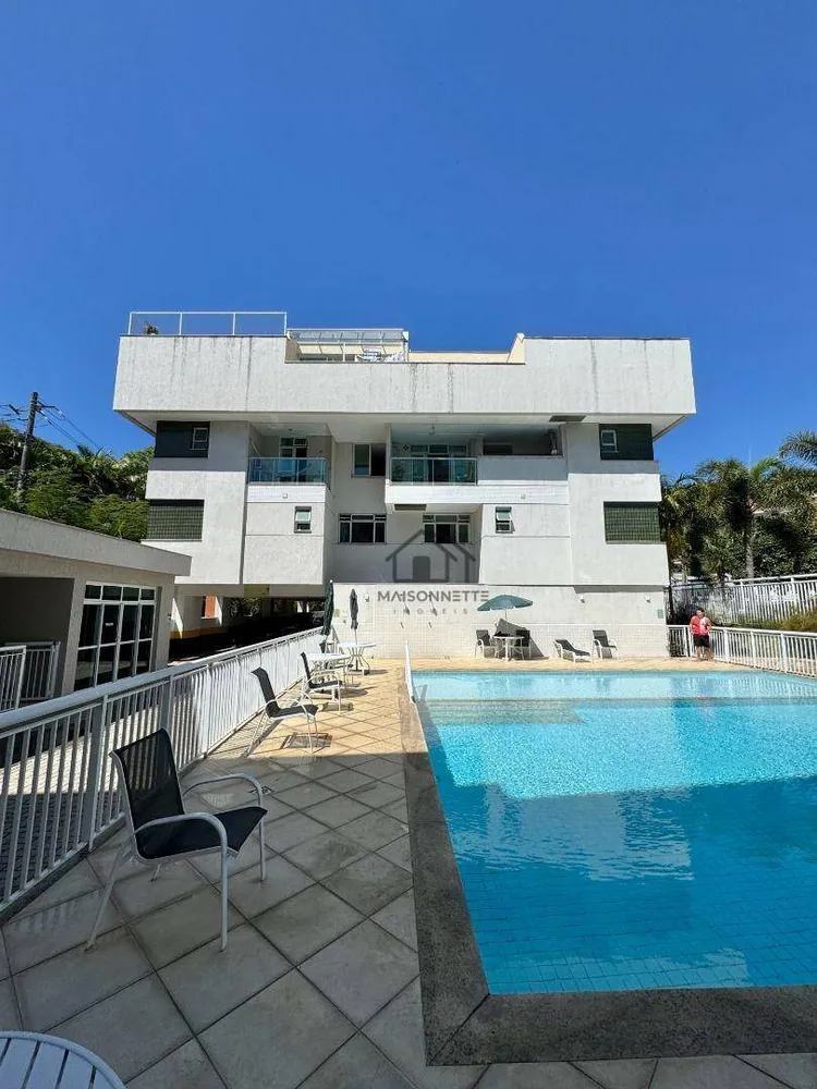 Cobertura, 3 quartos, 214 m² - Foto 4