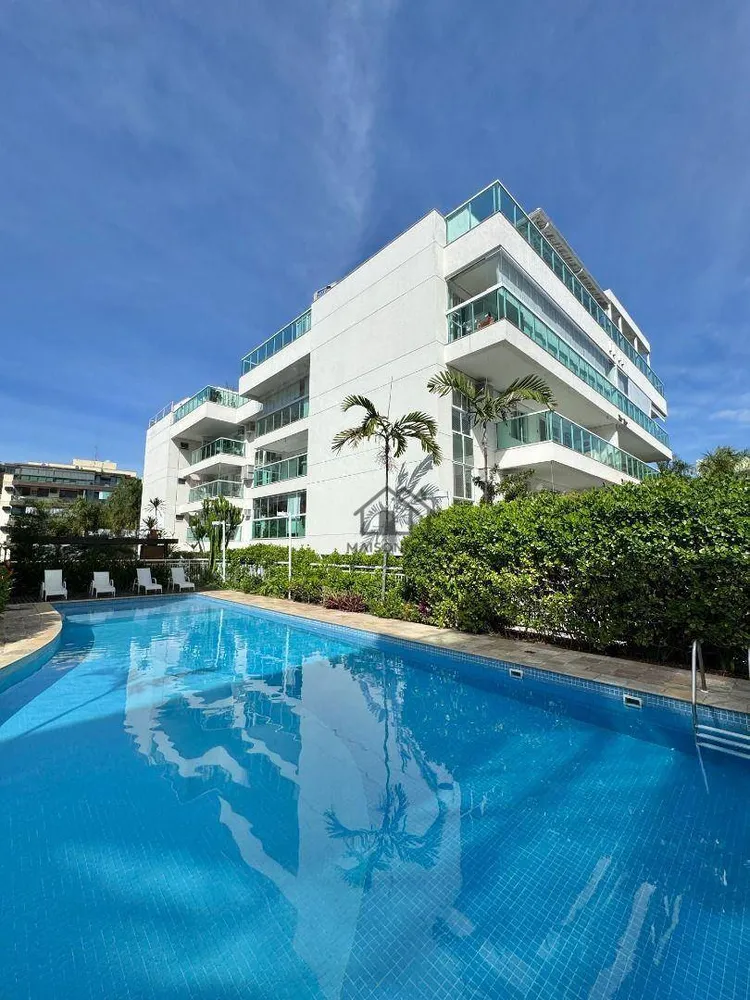 Cobertura, 3 quartos, 224 m² - Foto 4