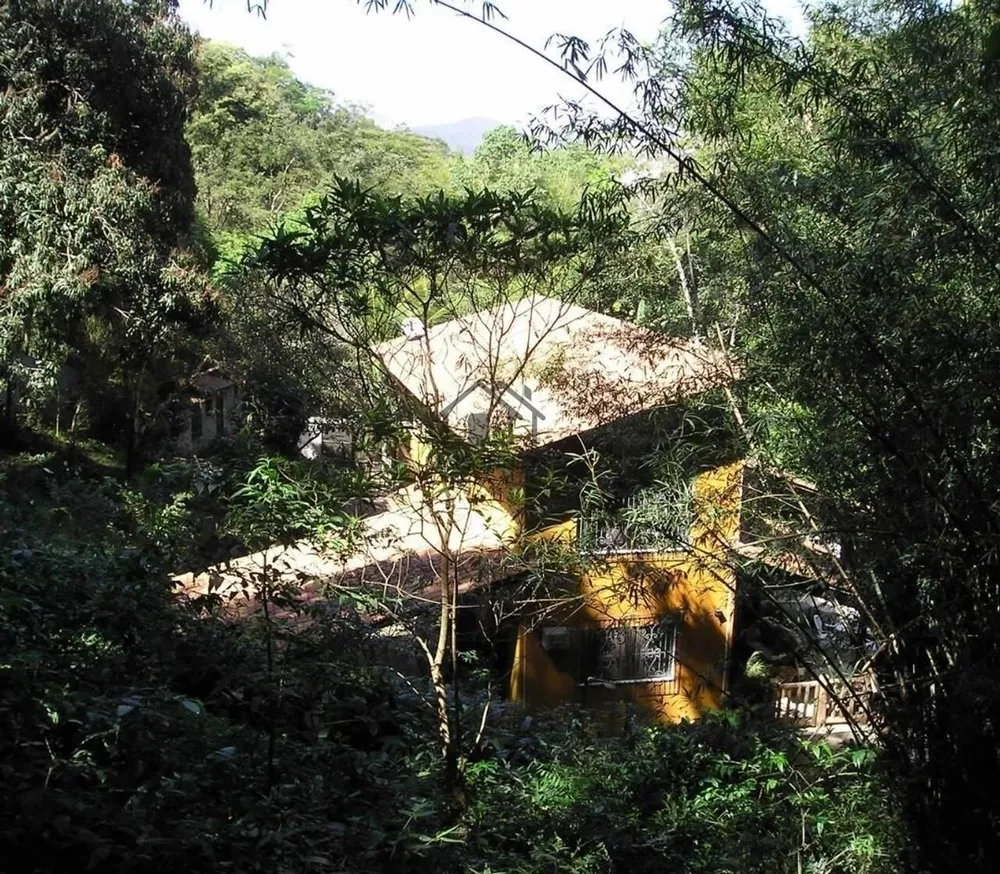 Casa, 3 quartos, 270 m² - Foto 2