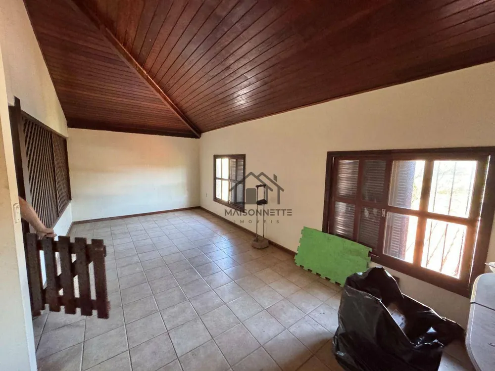 Casa, 3 quartos, 224 m² - Foto 14