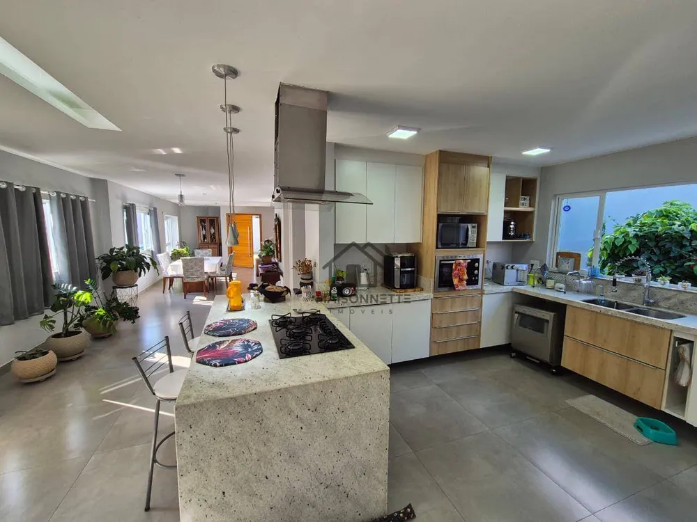 Casa, 5 quartos, 350 m² - Foto 14