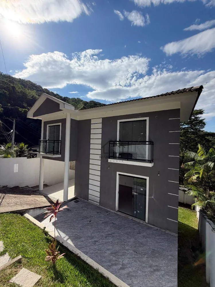 Casa, 3 quartos, 136 m² - Foto 2
