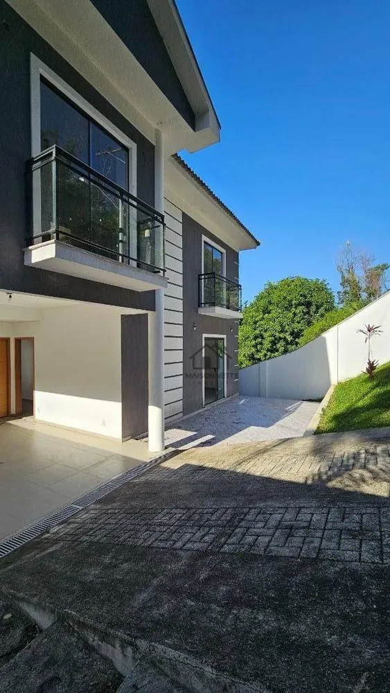 Casa, 3 quartos, 136 m² - Foto 1