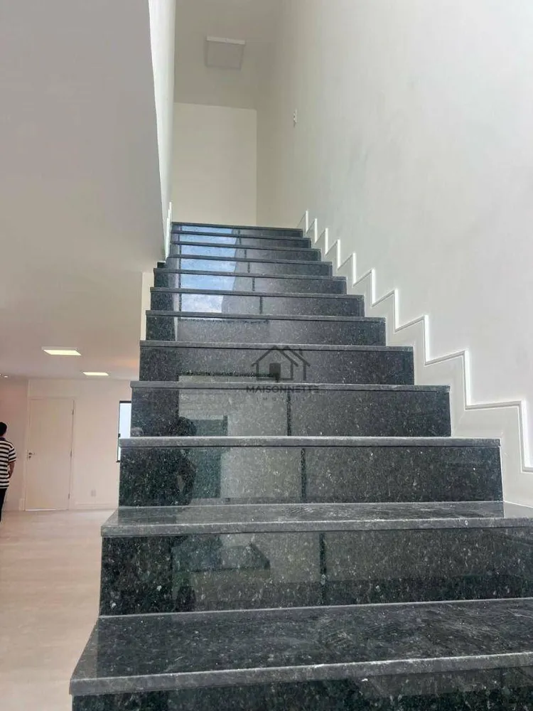 Casa, 3 quartos, 210 m² - Foto 9