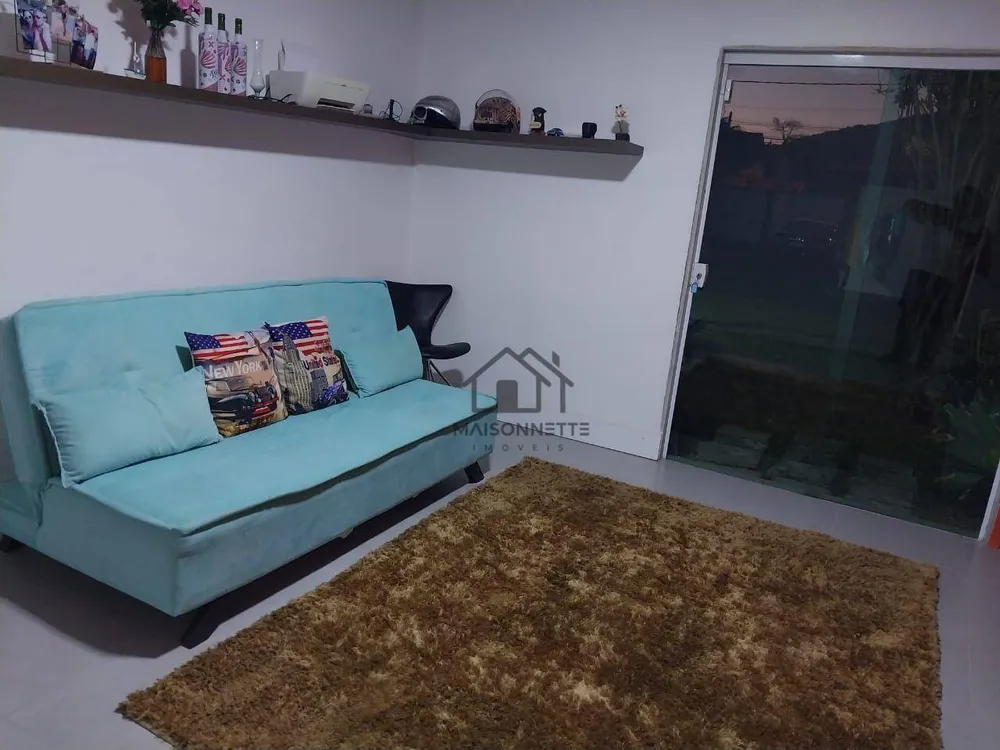 Casa, 3 quartos, 235 m² - Foto 2