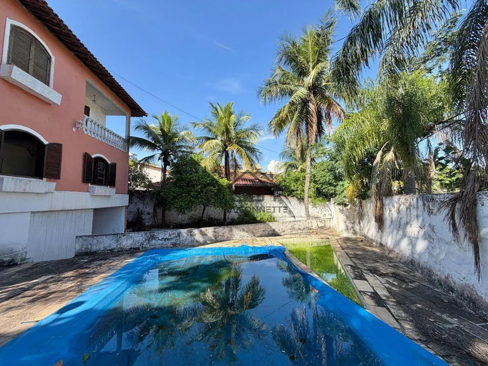 Casa, 6 quartos, 325 m² - Foto 3