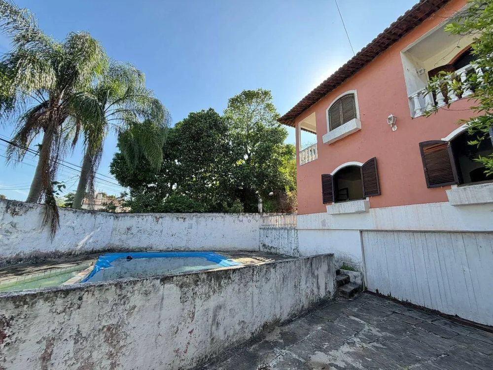 Casa, 6 quartos, 325 m² - Foto 4