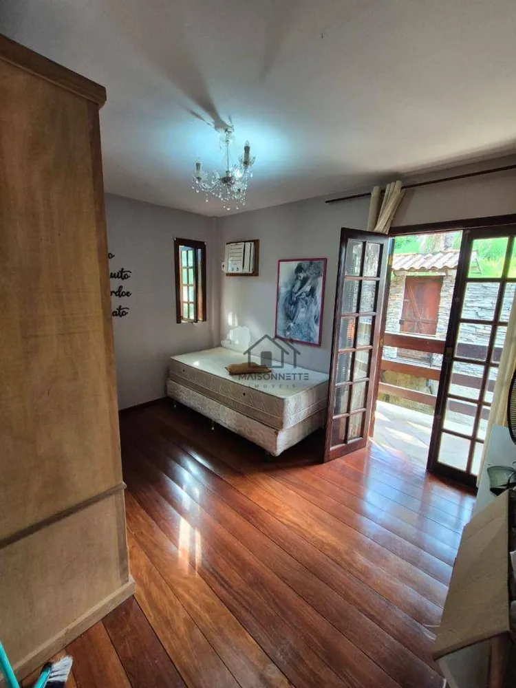 Casa, 3 quartos, 198 m² - Foto 4