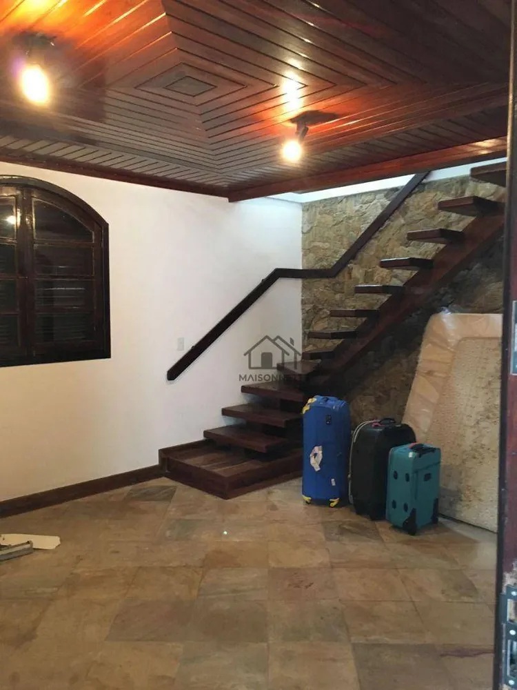 Casa, 5 quartos, 300 m² - Foto 15