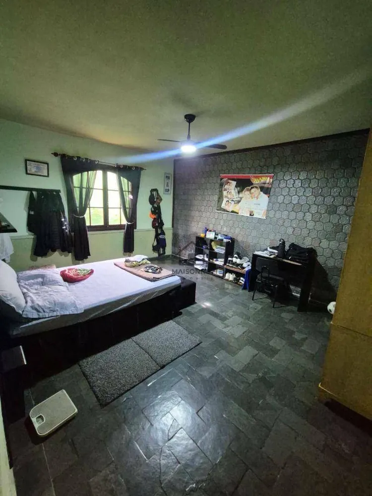Casa, 3 quartos, 239 m² - Foto 19