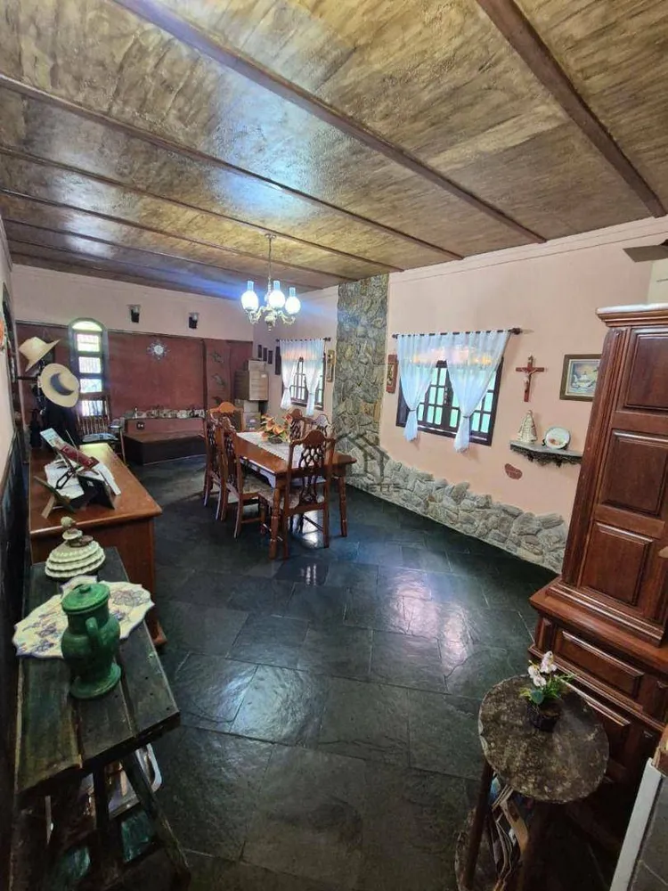 Casa, 3 quartos, 239 m² - Foto 14