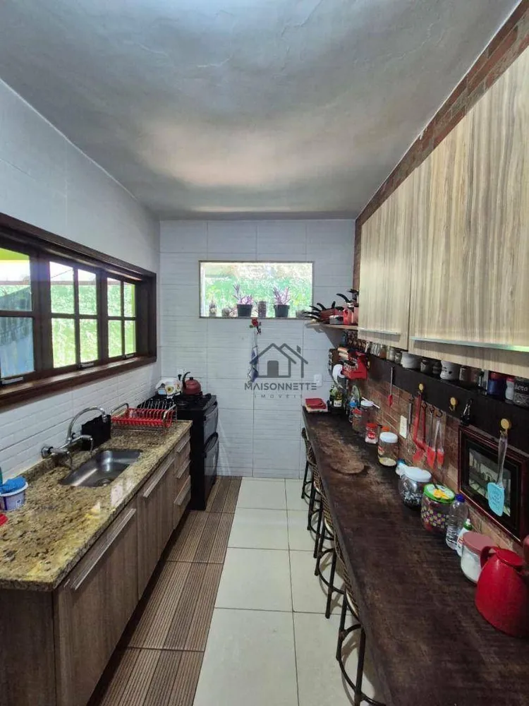 Casa, 3 quartos, 239 m² - Foto 10