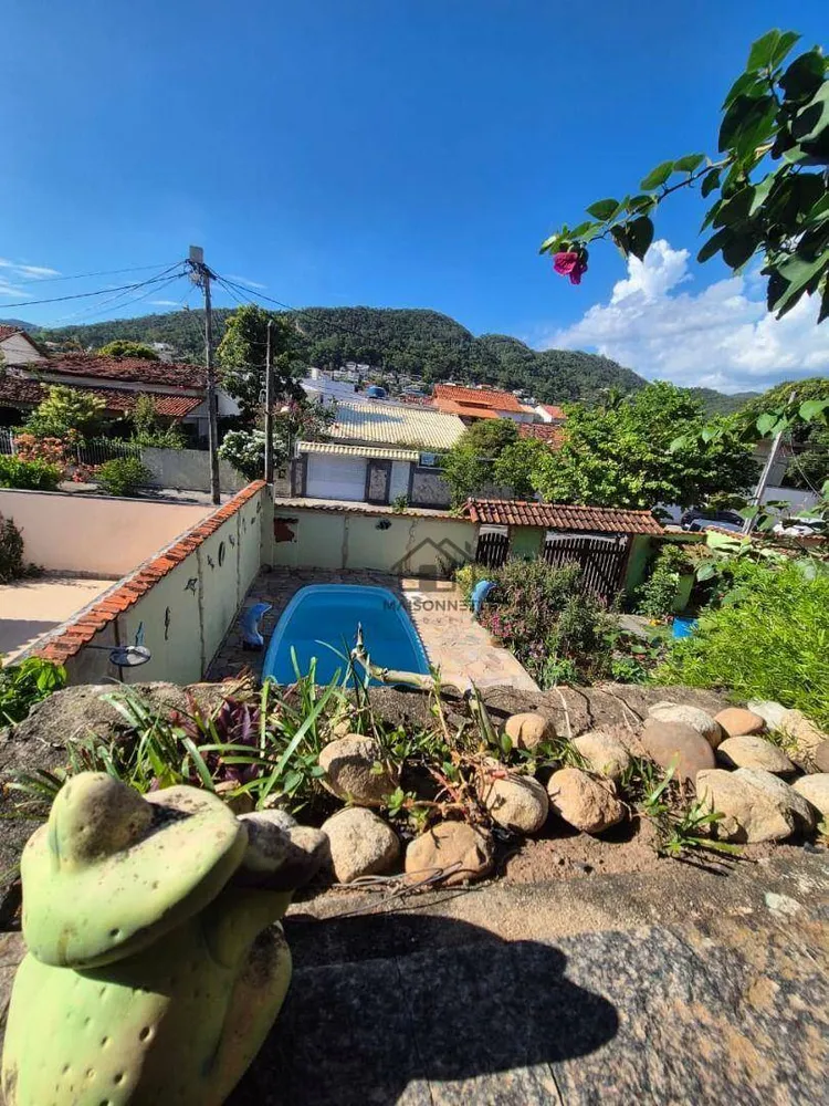 Casa, 3 quartos, 239 m² - Foto 4
