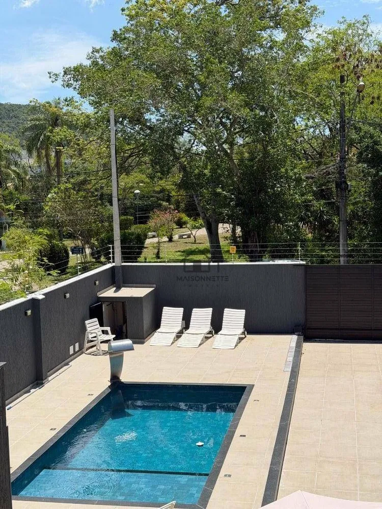 Casa, 5 quartos, 250 m² - Foto 4