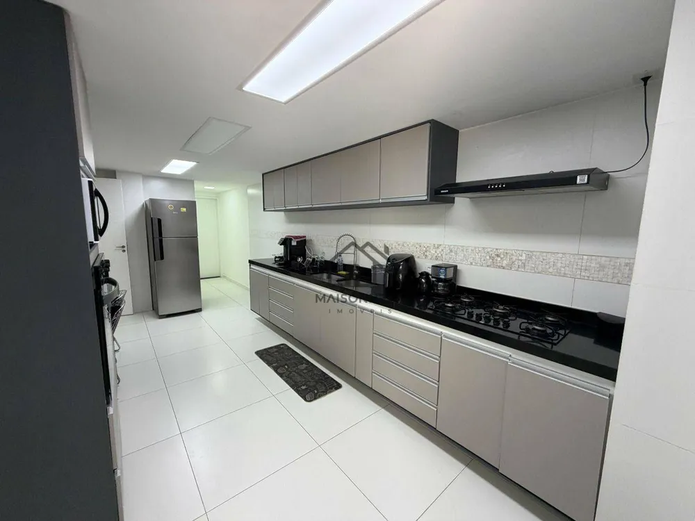 Casa, 5 quartos, 250 m² - Foto 23