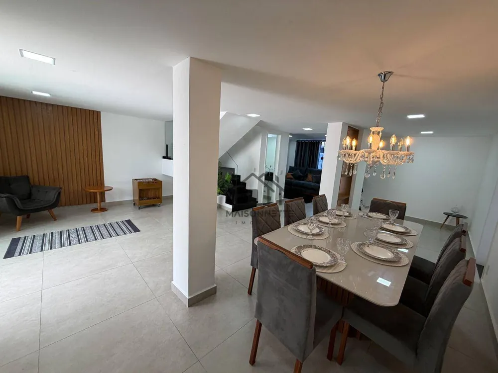Casa, 5 quartos, 250 m² - Foto 12