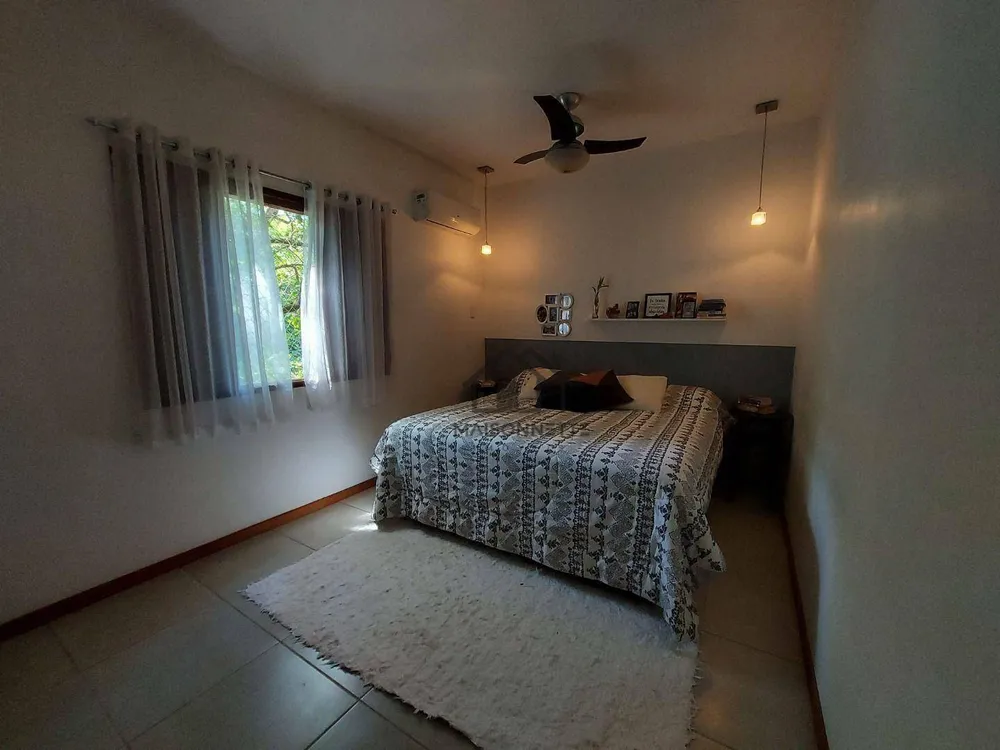 Casa, 4 quartos, 300 m² - Foto 53