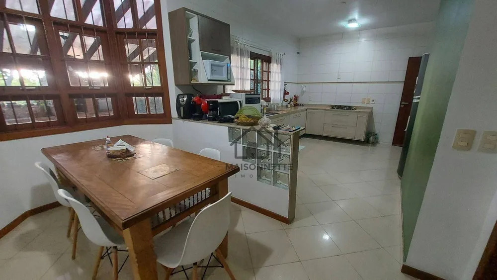 Casa, 4 quartos, 300 m² - Foto 20