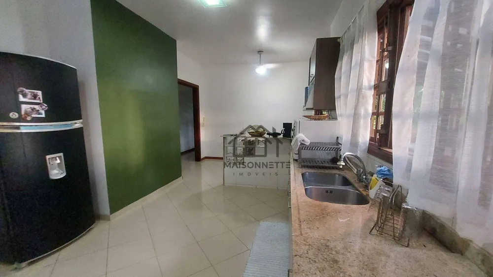 Casa, 4 quartos, 300 m² - Foto 25