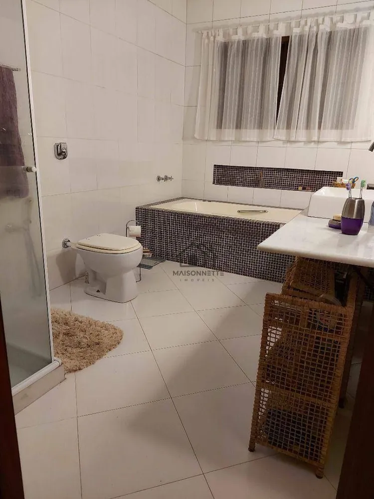 Casa, 4 quartos, 300 m² - Foto 70