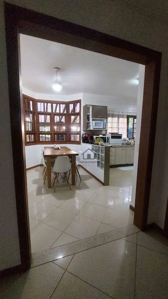 Casa, 4 quartos, 300 m² - Foto 30