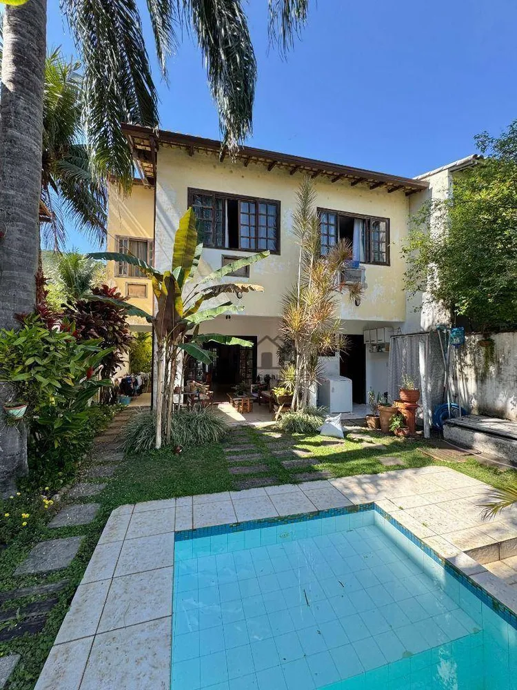 Casa, 5 quartos, 200 m² - Foto 14
