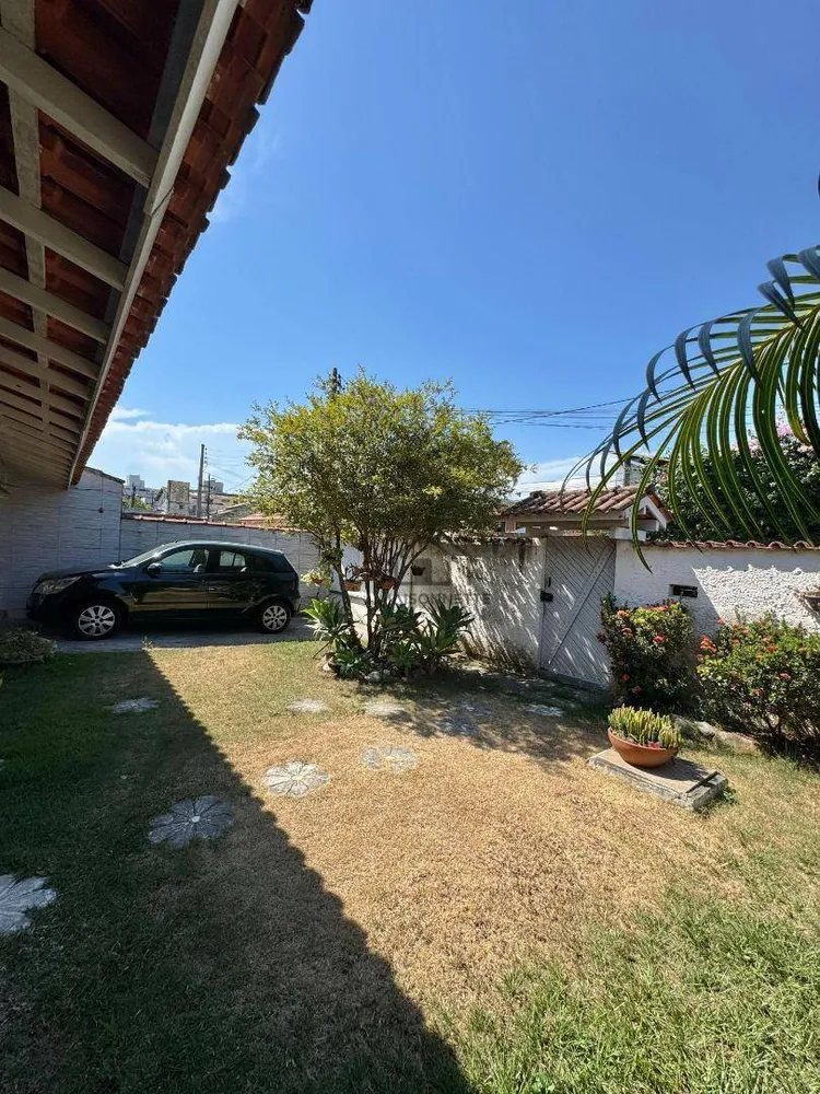 Casa, 4 quartos, 200 m² - Foto 11