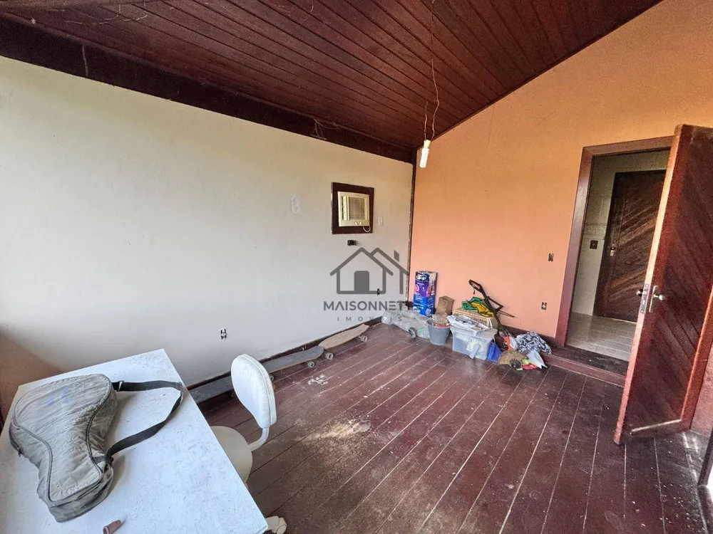 Casa, 4 quartos, 250 m² - Foto 12