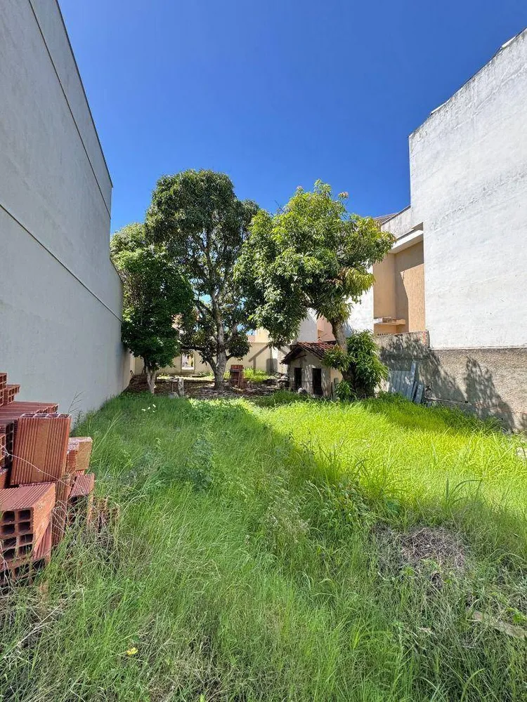 Terreno, 300 m² - Foto 1