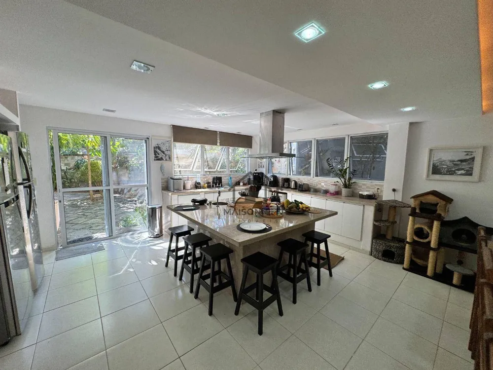 Casa, 5 quartos, 350 m² - Foto 29