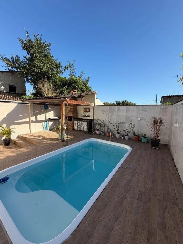 Casa, 4 quartos, 169 m² - Foto 1