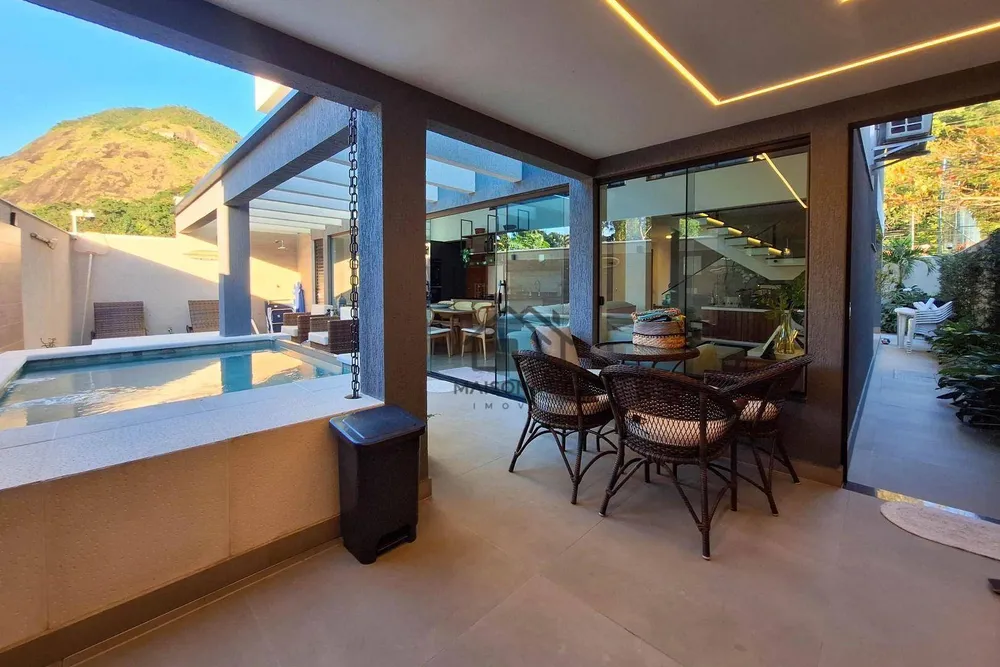Casa, 3 quartos, 163 m² - Foto 1