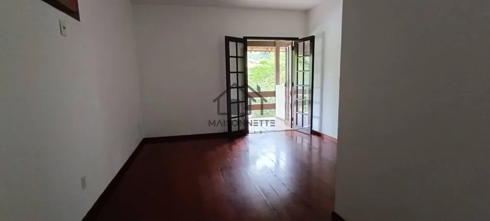 Casa, 3 quartos, 200 m² - Foto 17