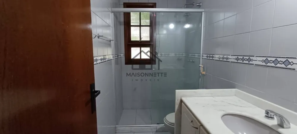 Casa, 3 quartos, 200 m² - Foto 23