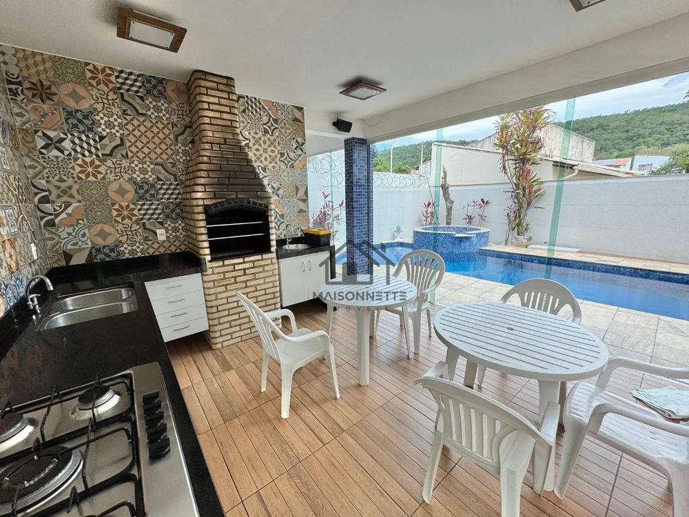 Casa, 6 quartos, 360 m² - Foto 9