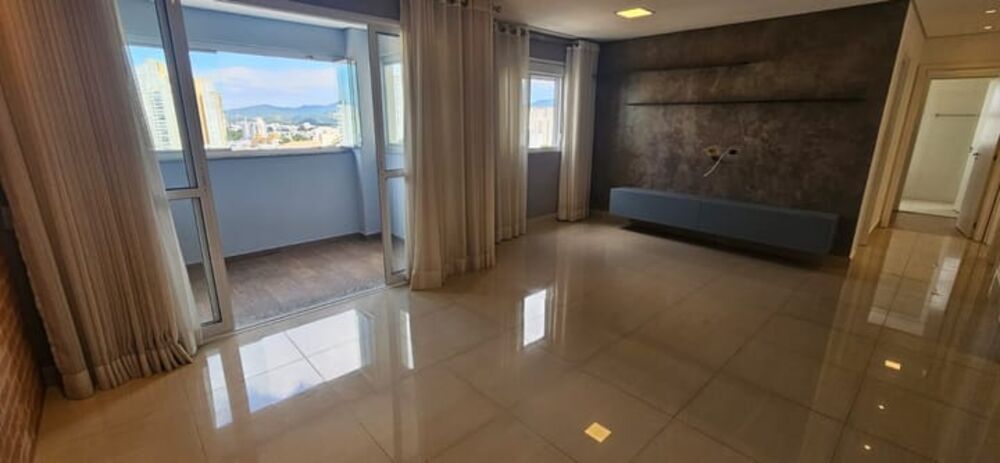 Apartamento, 3 quartos, 110 m² - Foto 1