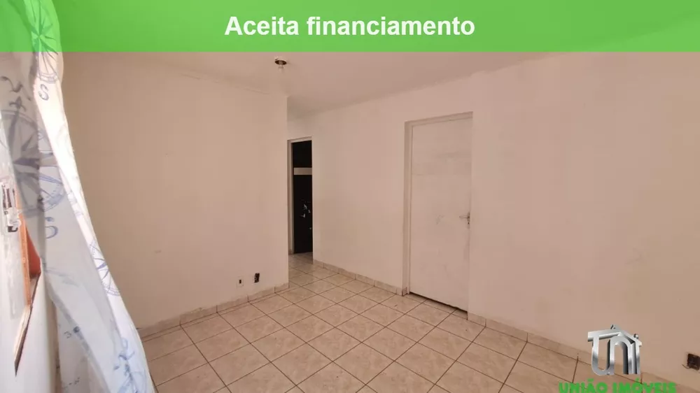 Apartamento à venda com 2 quartos, 40m² - Foto 1