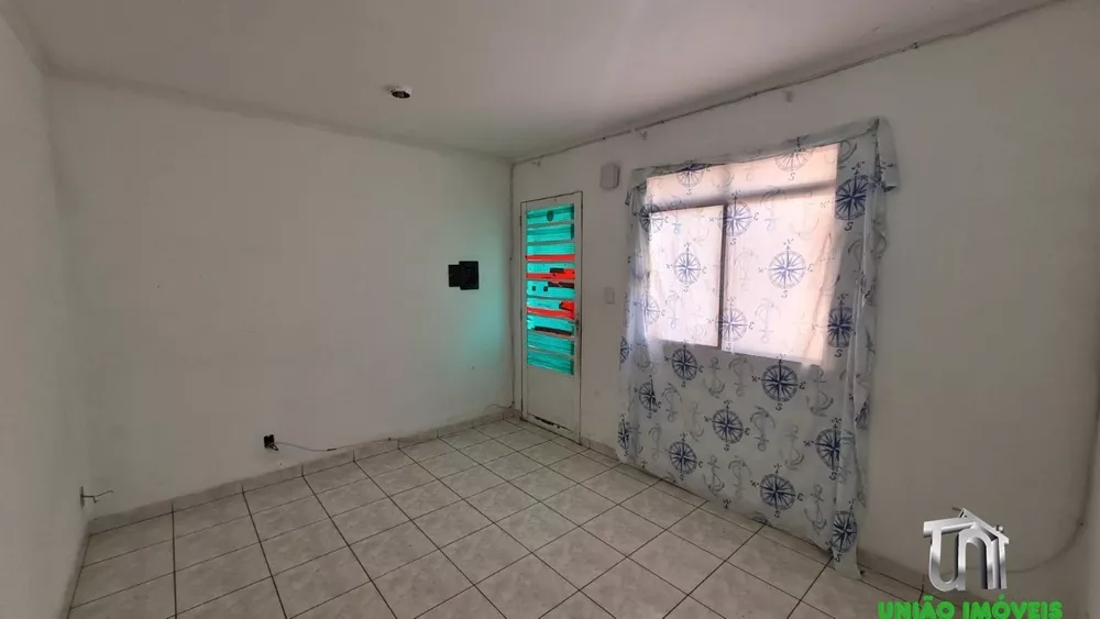 Apartamento à venda com 2 quartos, 40m² - Foto 2